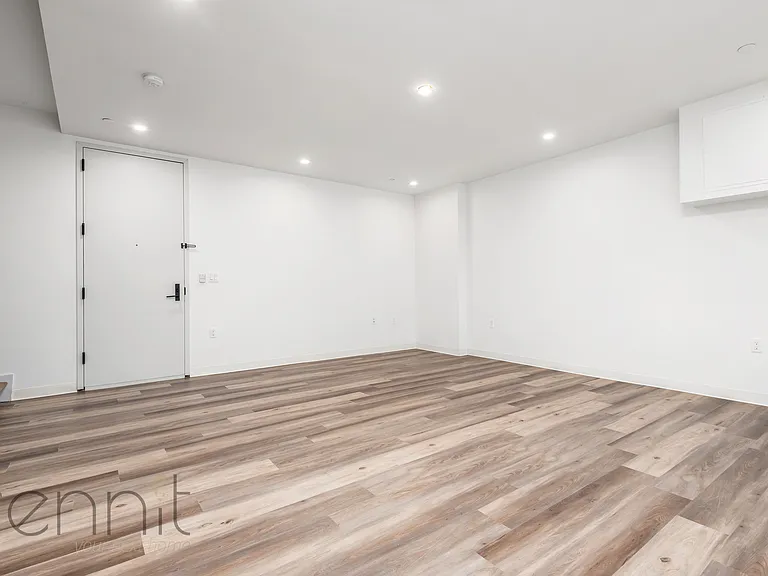 774 Lexington Ave #1A — Photo 12
