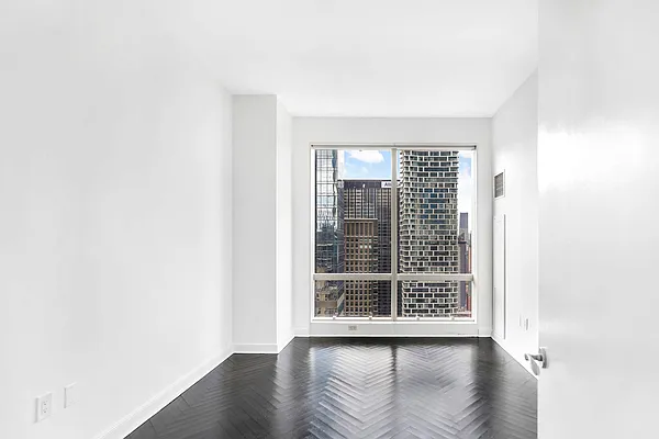 Rented by Compass | media 6