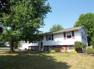 568 Stoneleigh Rd, Oneida, NY 13421