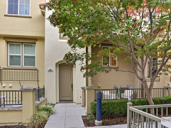 745 Mente Linda Loop, Milpitas, CA 95035