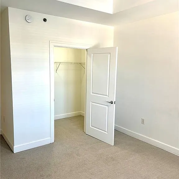 325 E East Paces Ferry Rd NE #502 — Photo 19