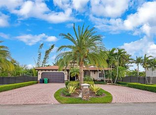 13002 SW 194th St, Miami, FL 33177