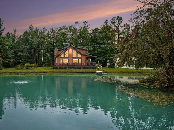 196 Ray Rd, Mio, MI 48647