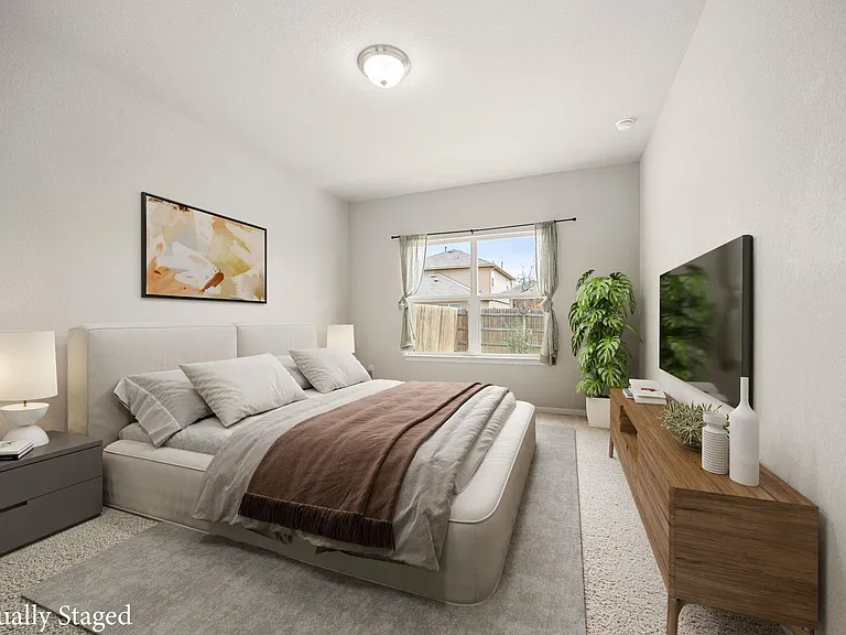 13925 Heywood Dr — Photo 9