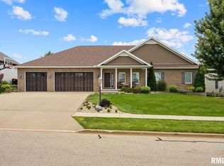 1313 Prince George Ct, Washington, IL 61571