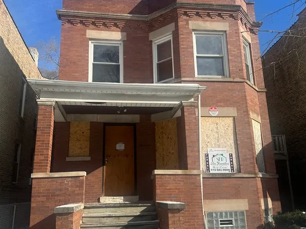 (undisclosed Address), Chicago, IL 60621
