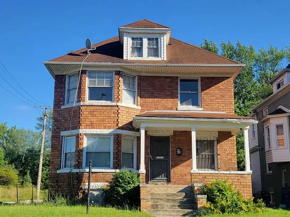 49 Calvert St, Detroit, MI 48202