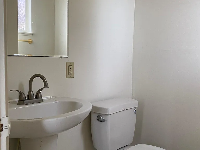 456 Oak St #L — Photo 9