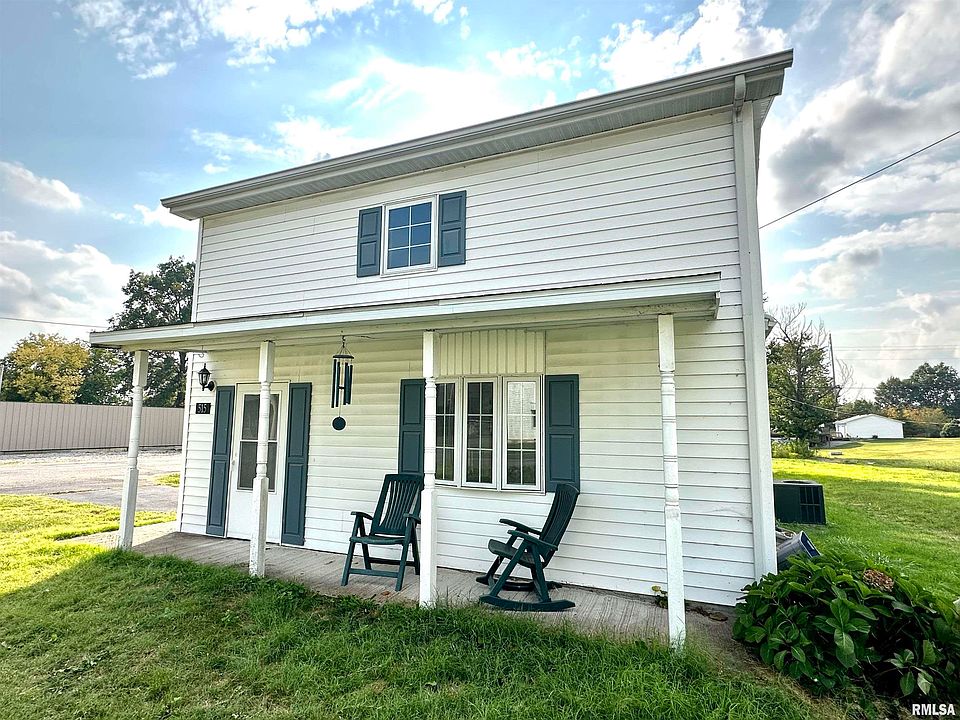 515 S Elm St, Sesser, IL 62884 Zillow