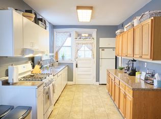 5322 N Sawyer Ave APT 3, Chicago, IL 60625