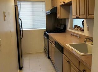 16071 Willets Point Blvd APT 1F, Whitestone, NY 11357