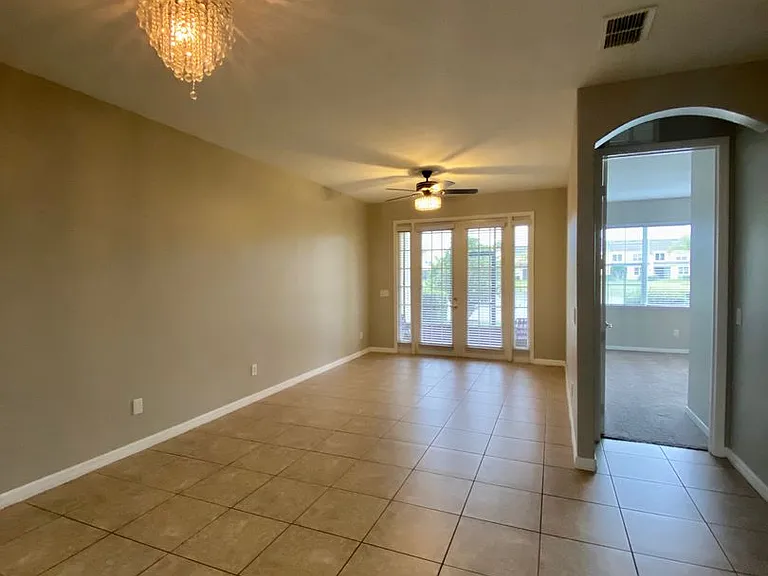 540 Woodland Terrace Blvd — Photo 6
