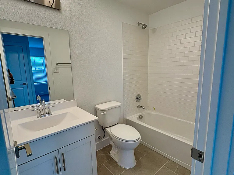 1818 Bachman Ln — Photo 18