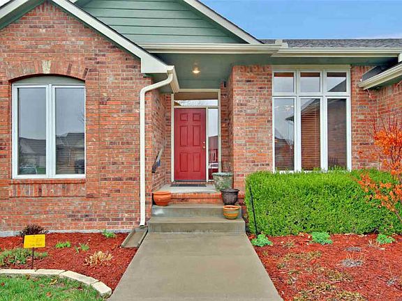 3rd image of 4315 N Barton Creek Cir