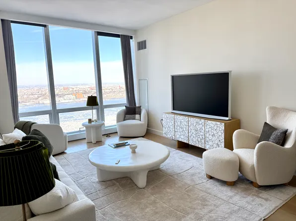 15 Hudson Yards image 1 of 10