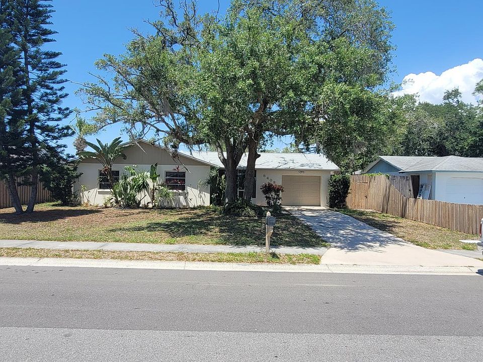 1st image of 5409 Foxwood Dr