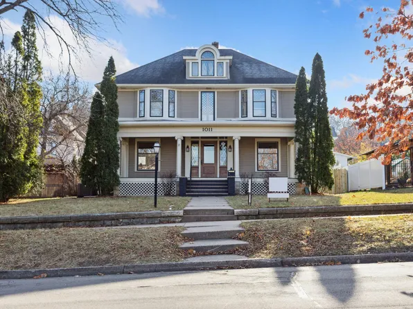1011 W 3rd St, Red Wing, MN 55066