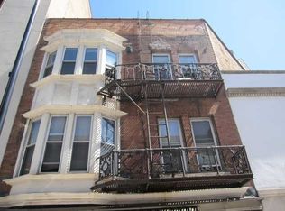 117 W Dayton St APT 2, Madison, WI 53703