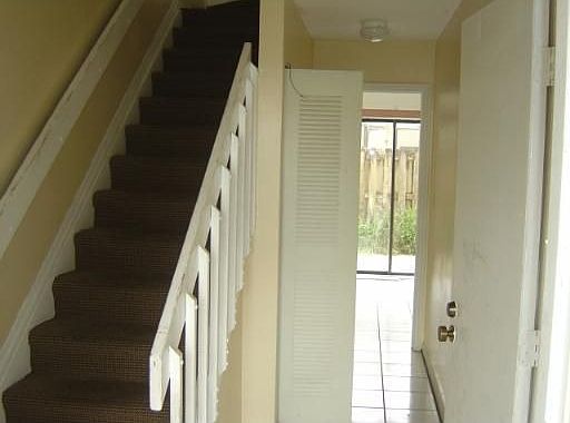 ENTRANCE TO UNIT