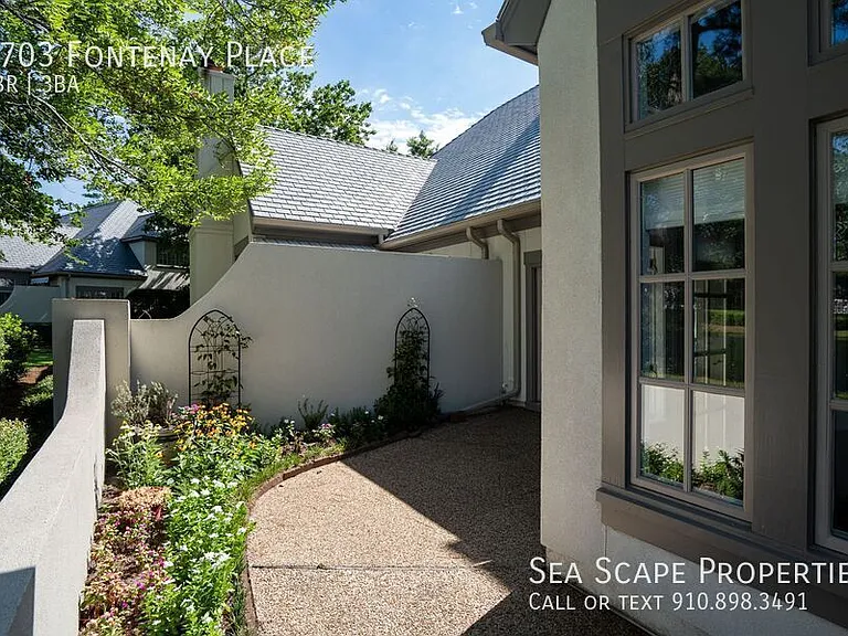 1703 Fontenay Pl — Photo 16