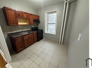 196 Roseville Ave APT 42, Newark, NJ 07107