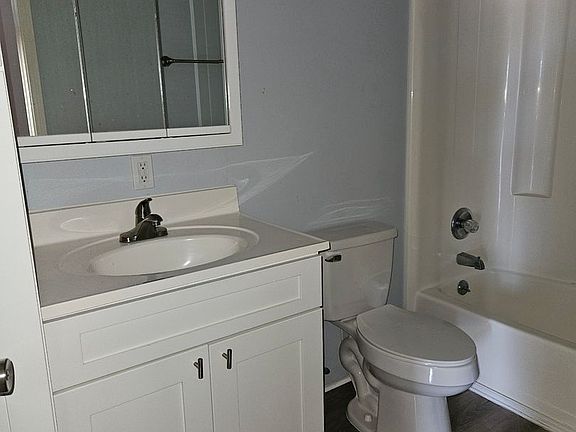 3rd image of 1290 9th St #307
