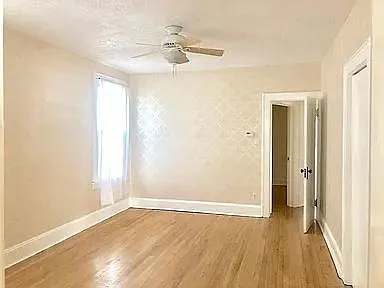 862 Warren St #2 — Photo 22