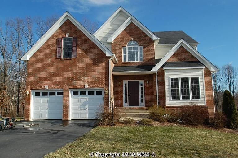 1st image of 29 Country Manor Dr