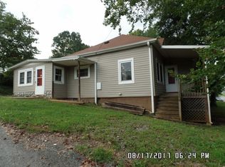 140 Shelby Rd, Lawndale, NC 28090