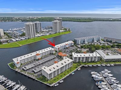 28 Yacht Club Drive #102, North Palm Beach, FL, 33408