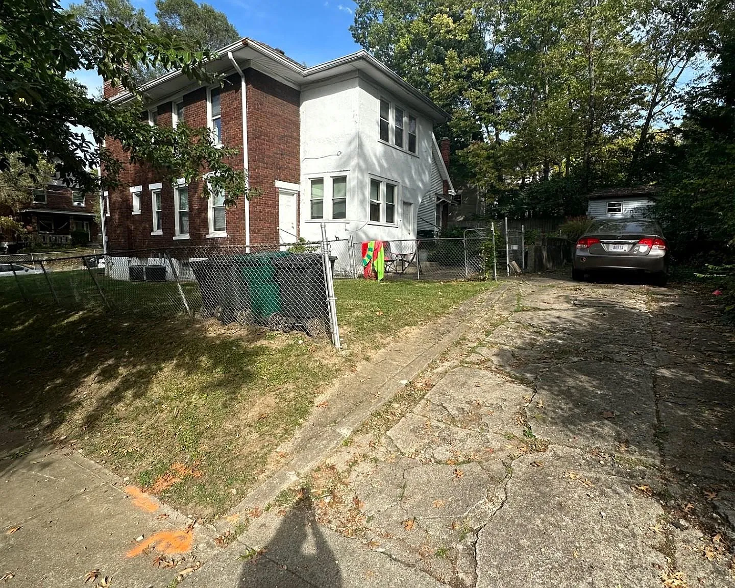 6 bed, 2098 sqft, $3,600 — Photo 2