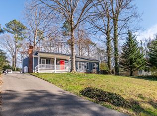 2857 Iverson Rd, Midlothian, VA 23112