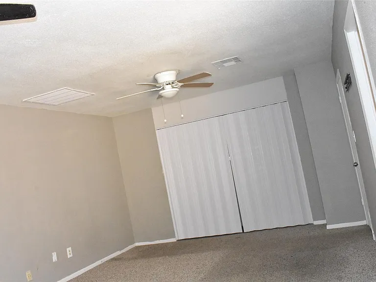 11411 Harwin Dr #19 — Photo 24