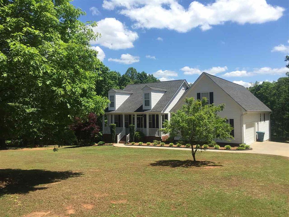 1st image of 162 McDonald Farms Dr