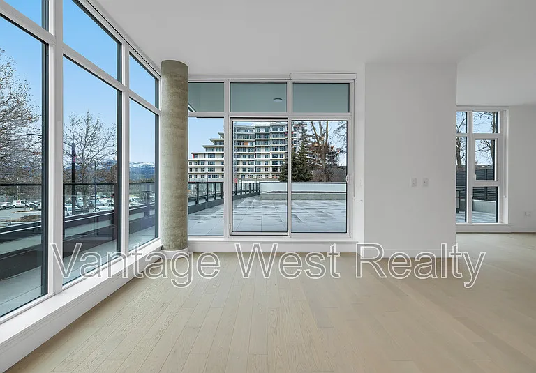 3389 Lakeshore Rd #216 — Photo 30
