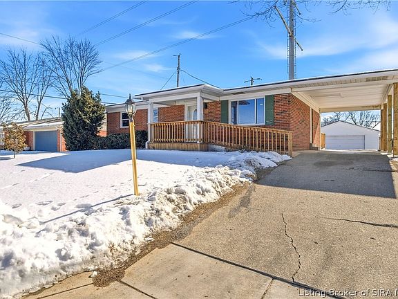 2nd image of 1225 Longfellow Drive