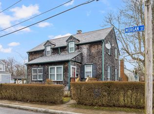 24 Morgan St, Newport, RI 02840
