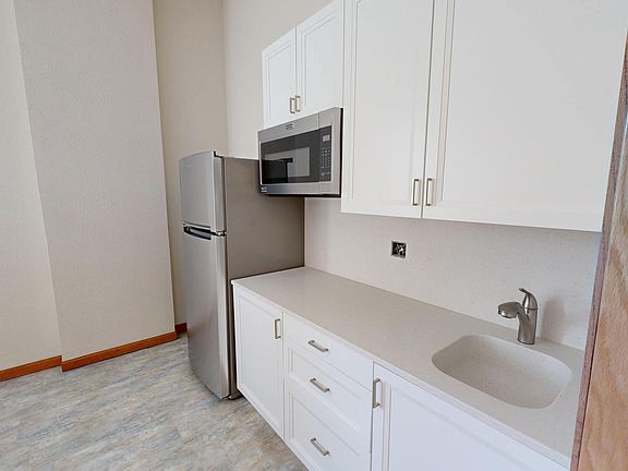 5th image of 542 Benson Ave SW #224