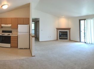 1655 Lenwood Ave APT 15, Green Bay, WI 54303