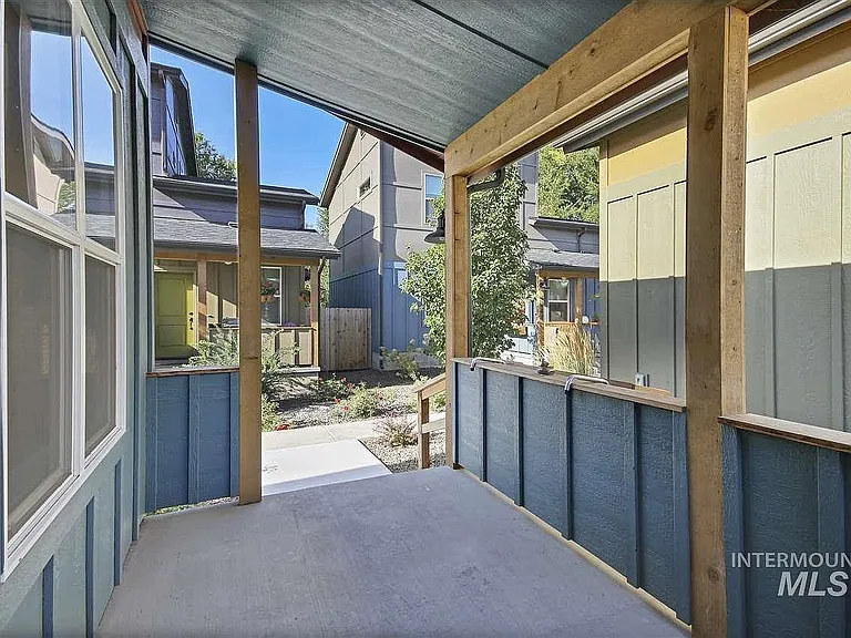 4335 Adams St — Photo 4