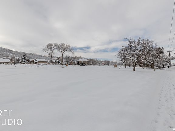 5th image of 1577 E South Weber Dr