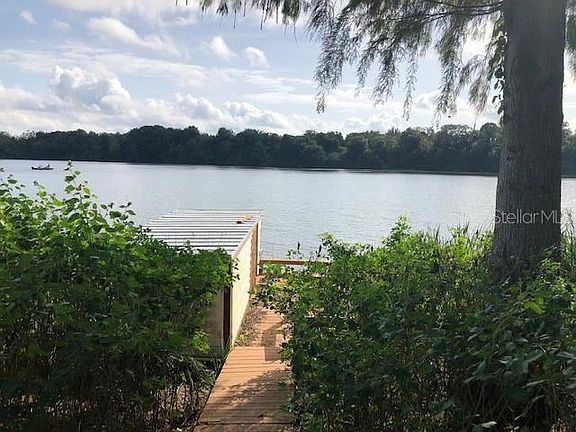 2nd image of 1340 Skyline Dr