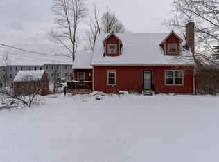 9 Ledgeview Drive, Rochester, NH 03839