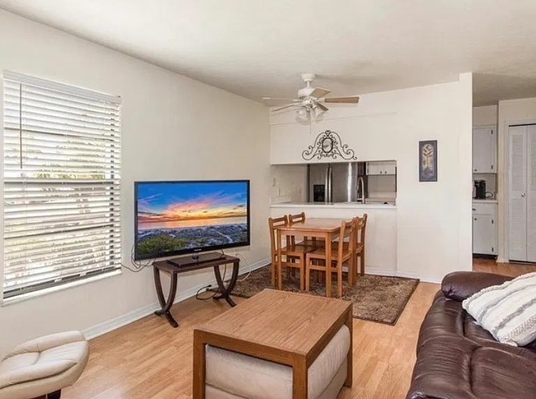 9380 Lennex Ln #711 — Photo 5