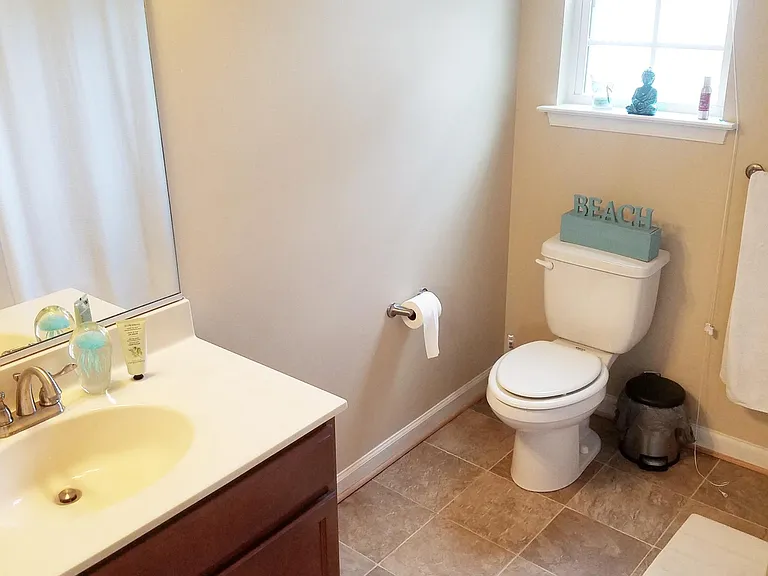 202 Thalia Rd — Photo 14