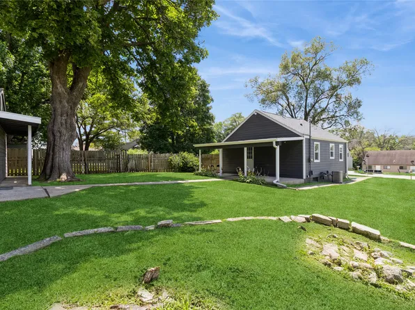 115 McKinley Ave, Des Moines, IA 50315