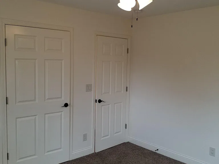 1975 Wilson Ave #8 — Photo 13