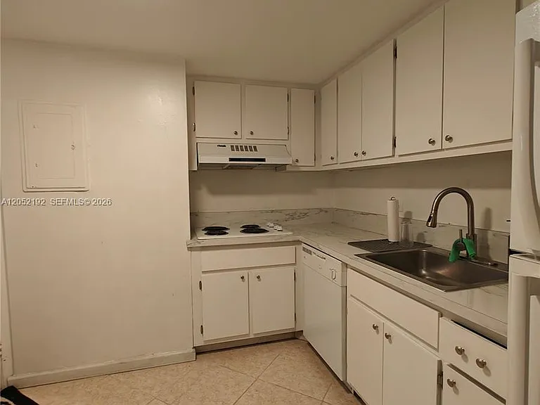 825 Brickell Bay Dr #350 — Photo 59