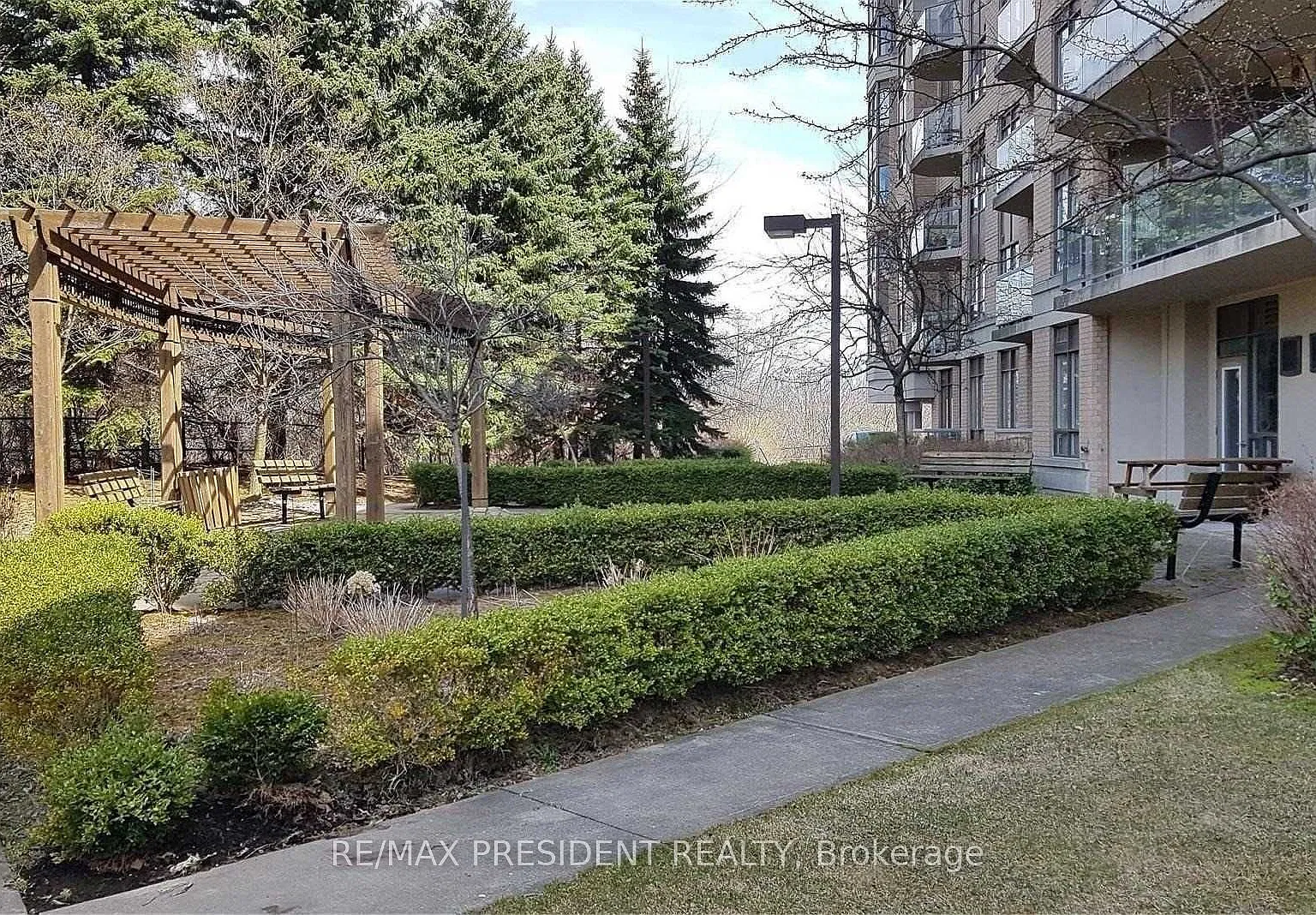2 bed, $2,600 — Photo 3