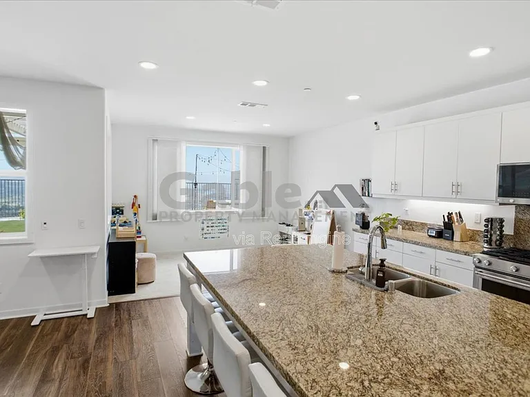 17952 Spire Ct — Photo 5